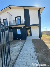 DUPLEX PE ETAJ 3 DORMITOARE BUCATARIE INCHISA TEREN 400 MP Z 