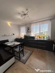 Apartament cu 3 camere 58 mp in Floresti zona Teilor 