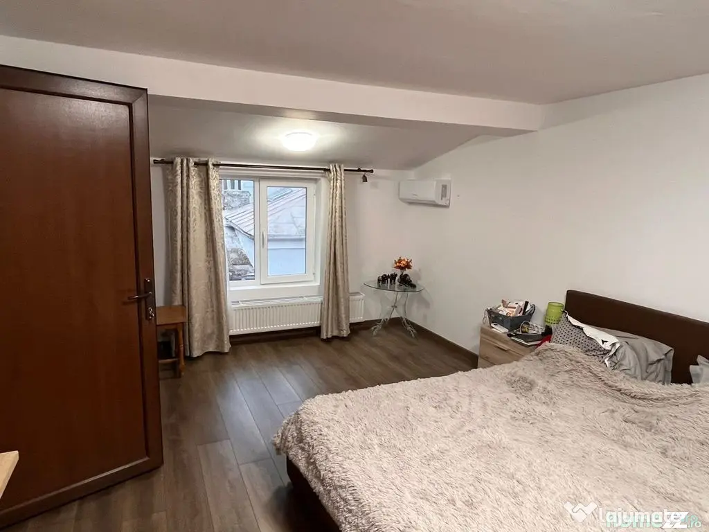 Casă 5 camere, 135 mp, zona Unirii, renovată - Bucuresti (Bucuresti-Ilfov)