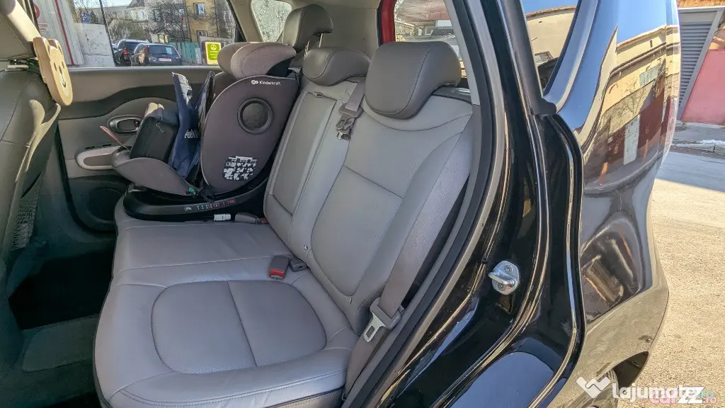 Kia Soul EV 30 kWh 2018 | 110 CP | Baterie ~95% SOH | Prim Proprietar - Bucuresti (Bucuresti-Ilfov)