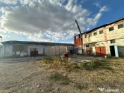 BERZOVIA, OPORTUNITATE SAU INVESTITIE.!!!..Teren cu 4 Hale,