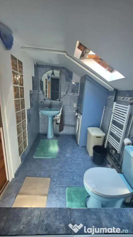 PF inchiriez apartament 2 cam Calea Turzii,parcare,posibilitate incarcare auto electric