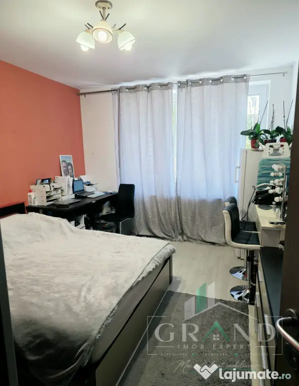 Apartament 3 camere de vanzare, Floresti - Floresti (Cluj)