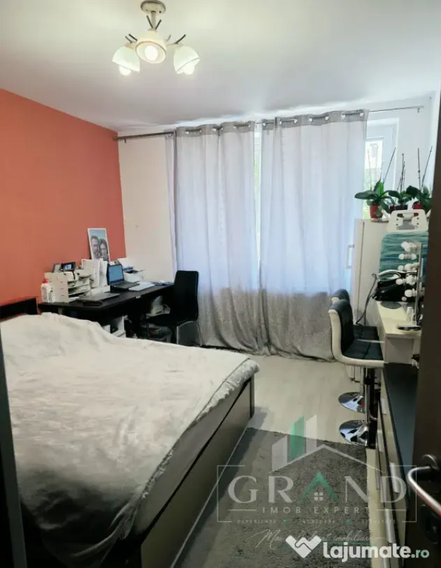 Apartament 3 camere de vanzare, Floresti - Floresti (Cluj)