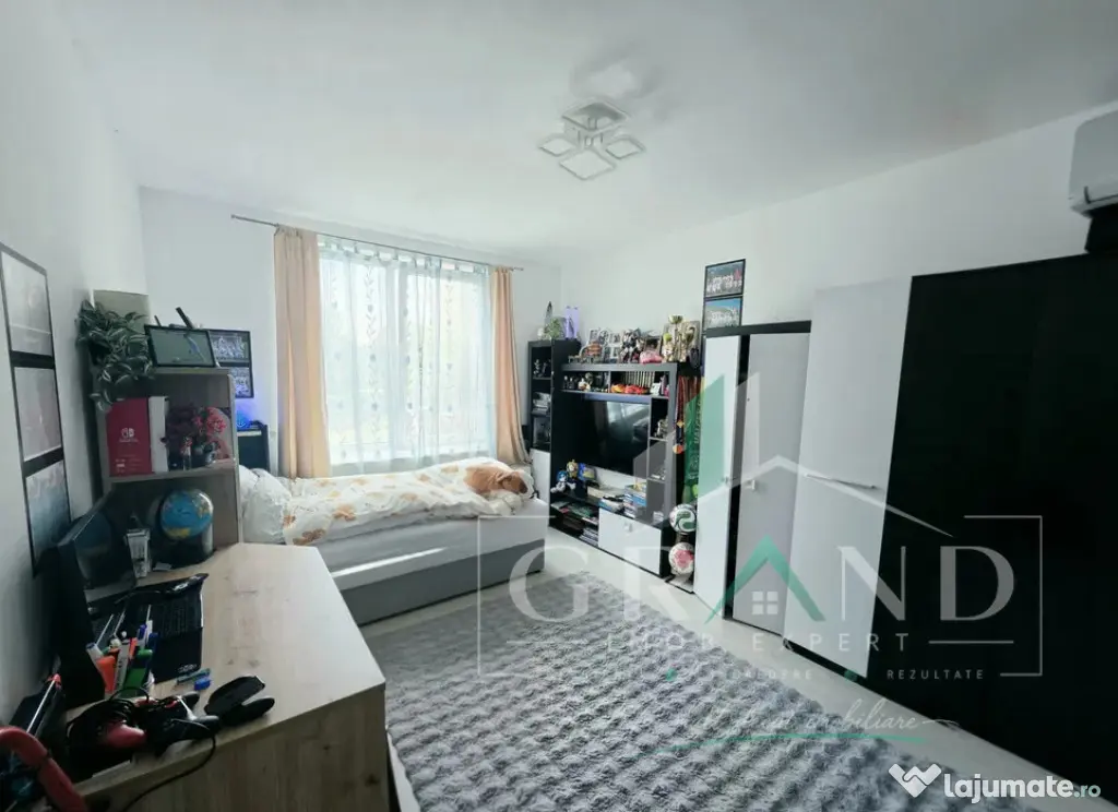 Apartament 3 camere de vanzare, Floresti - Floresti (Cluj)