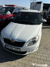 Skoda Fabia Break 1.6 TDI 90 CP – 2013 – mici defecte estetice 