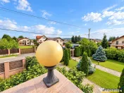 Spatiu cu personalitate: Vila pretabila si centru educationa 