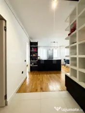Apartament modern 2 camere, etaj intermediar, parcare, balco 