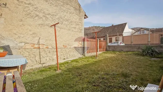 Casă tip Duplex cu două corpuri+teren 230 mp, Strada Carierei, Brașov - Brasov (Brasov)