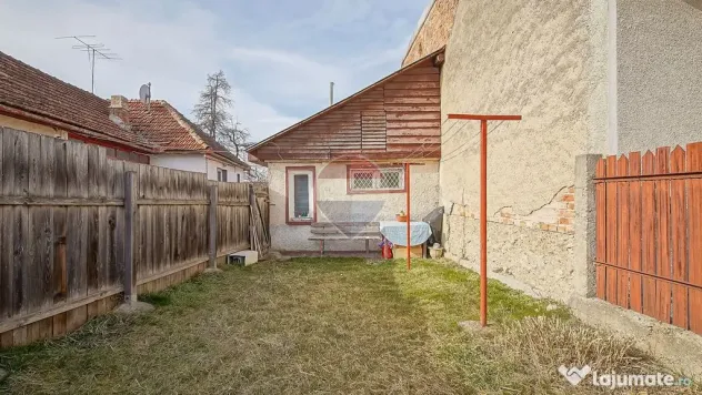 Casă tip Duplex cu două corpuri+teren 230 mp, Strada Carierei, Brașov - Brasov (Brasov)