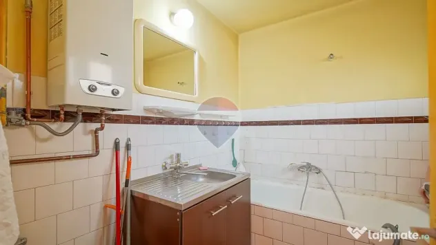 Casă tip Duplex cu două corpuri+teren 230 mp, Strada Carierei, Brașov - Brasov (Brasov)