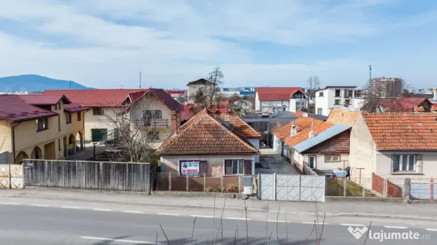Casă tip Duplex cu două corpuri+teren 230 mp, Strada Carierei, Brașov - Brasov (Brasov)