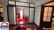 Apartament 3 camere, decomandat, 80 mp – parter înalt – 490 €/lună