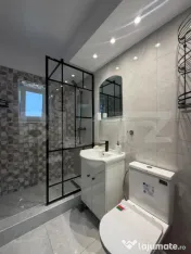 Apartament 2 camere, etaj 2, la cheie, zona Centrala