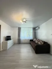 Apartament 2 camere, etaj 2, la cheie, zona Centrala