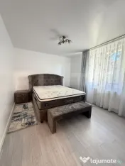 Apartament 2 camere, etaj 2, la cheie, zona Centrala