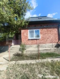 Casa de vanzare In Uioara de jos 