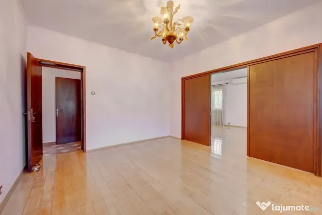 Cotroceni, Parc Romniceanu, 132 mp, Garaj, Comision 0 % - Bucuresti (Bucuresti-Ilfov)