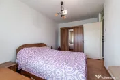 Apartament 2 camerel, bloc V8, Zona 6 Vânători.