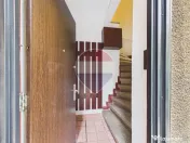 Apartament cu mansardă și garaj de vânzare în zona Domenii 