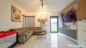 Casă cu 4 camere și teren de 500 mp, în Sânpetru – zona Lempeș 