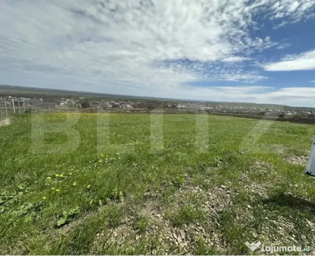 Teren de vanzare intravilan, 15 ari, Plopeni - Plopeni (Suceava)