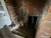 Casa cu 7 camere, 250 mp, zona Mesteacan (Halmeu) 
