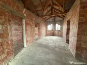 Casa cu 7 camere, 250 mp, zona Mesteacan (Halmeu) 