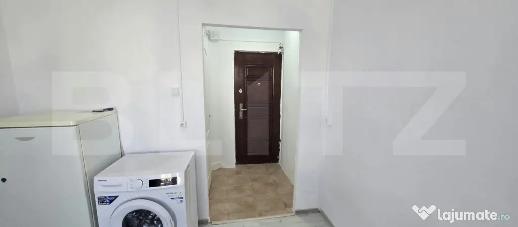 Garsoniera de vanzare, 13 mp, zona Soarelui - Satu Mare (Satu-Mare)