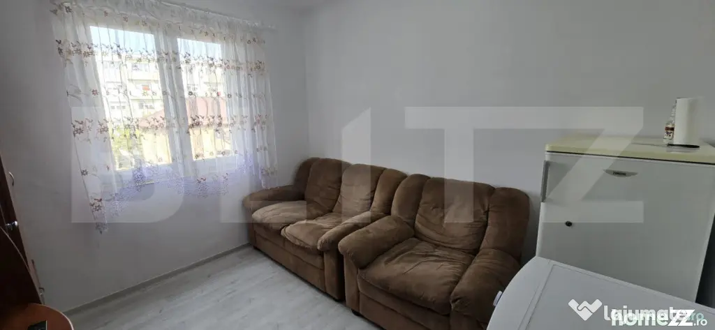 Garsoniera de vanzare, 13 mp, zona Soarelui - Satu Mare (Satu-Mare)