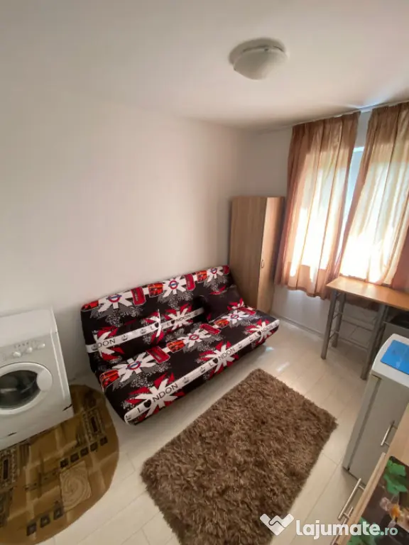 Garsonieră, de închiriat, termen lung, situată în zona I - Constanta (Constanta)