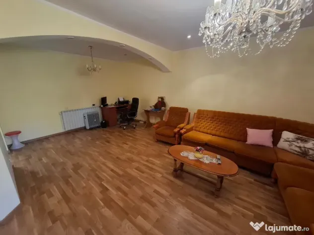 Vand casa 4 camere Functionarilor ID: RH-45754-property - Arad (Arad)