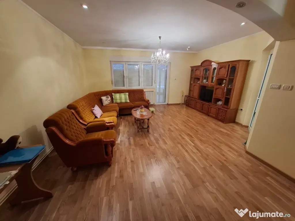 Vand casa 4 camere Functionarilor ID: RH-45754-property - Arad (Arad)
