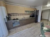 Apartament 3 camere 58,6 mp , Zona Florilor 
