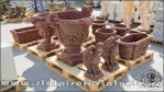Vaze și jardiniere, terracotta patinat, din beton.