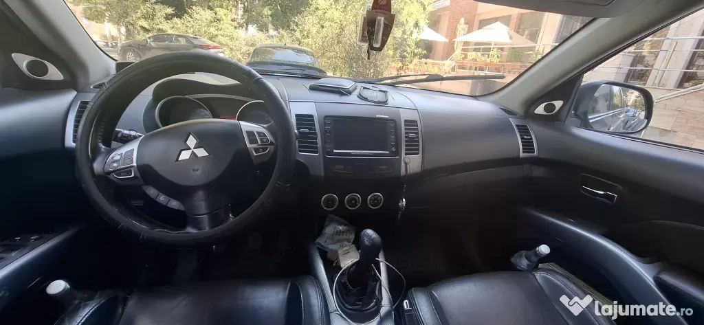 Vand Mitsubishi Outlander II