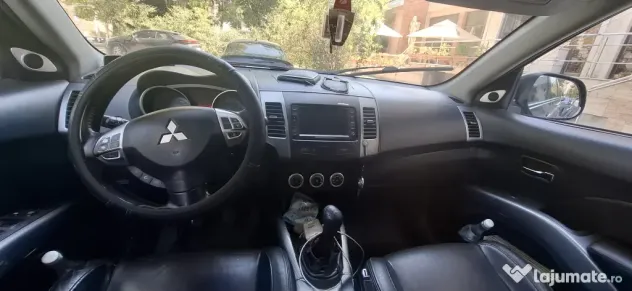 Vand Mitsubishi Outlander II
