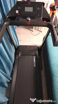Vand banda de alergare BodyFit A1800 