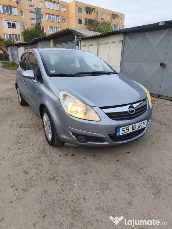 Opel Corsa D 2008 1.2benzina