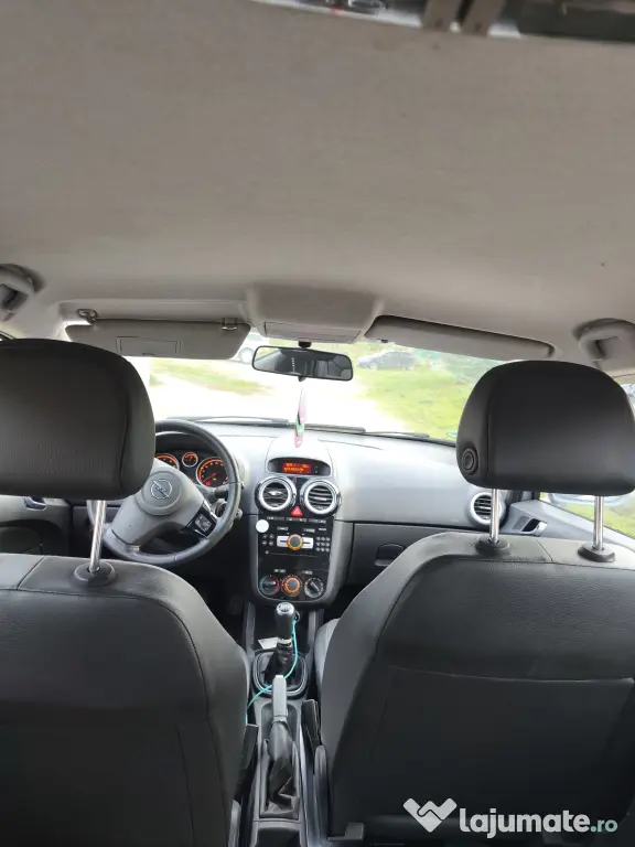 Opel Corsa D 2008 1.2benzina