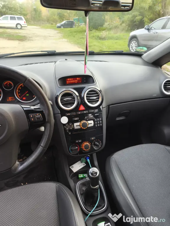 Opel Corsa D 2008 1.2benzina