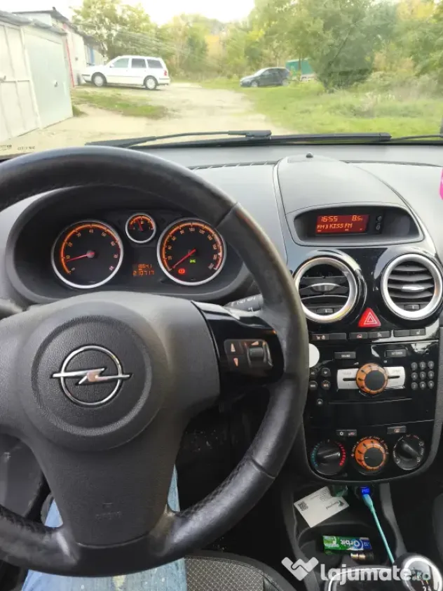 Opel Corsa D 2008 1.2benzina