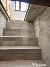 Casă parter cu pod, 173 mp, teren generos 2.465 mp, Cezieni
