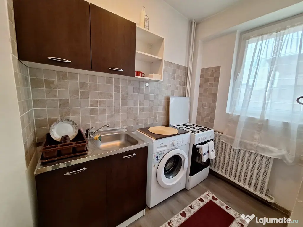 Iancului semidecomandat etaj 6 - Bucuresti (Bucuresti-Ilfov)