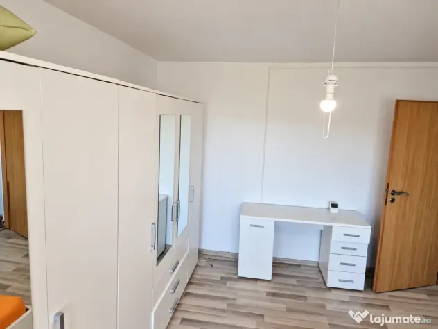 Proprietar | 1 cameră Liviu Rebreanu | Centrală | Boxă în CF