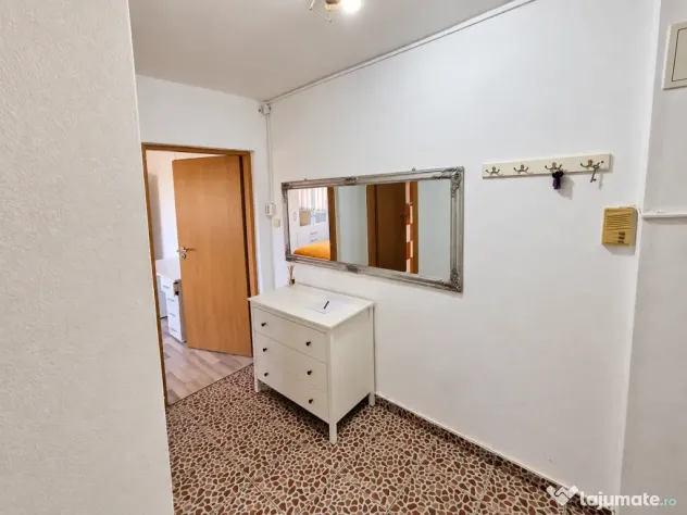 Proprietar | 1 cameră Liviu Rebreanu | Centrală | Boxă în CF