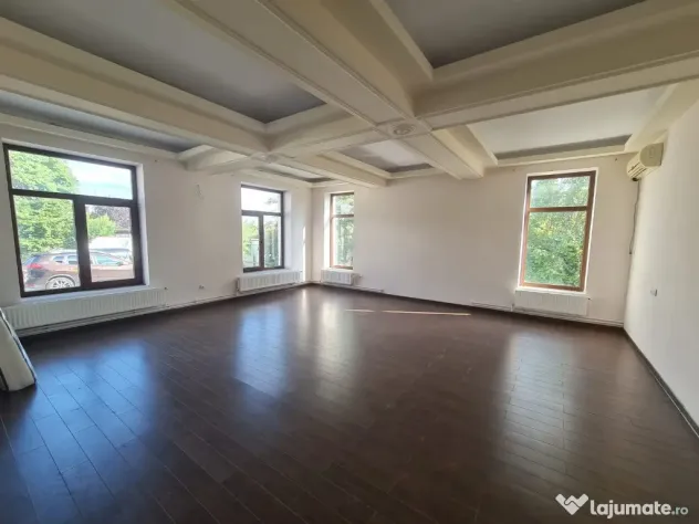Proprietate de Lux în Arcașilor | 3 Corpuri de Clădire, 821mp - Galati (Galati)