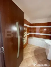 Apartament 2 camere renovat, terasă 16 mp, lift – Penny A 