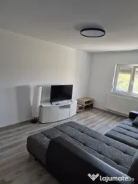 Apartament 3 camere, 75 mp – Str. Perlei