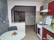 Apartament cu 3 camere de inchiriat, 74 mp, cu parcare, Blo 